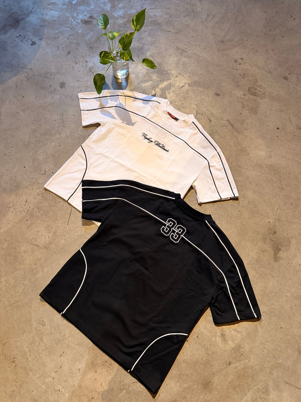 White Black ‘33' Oversized T-Shirt