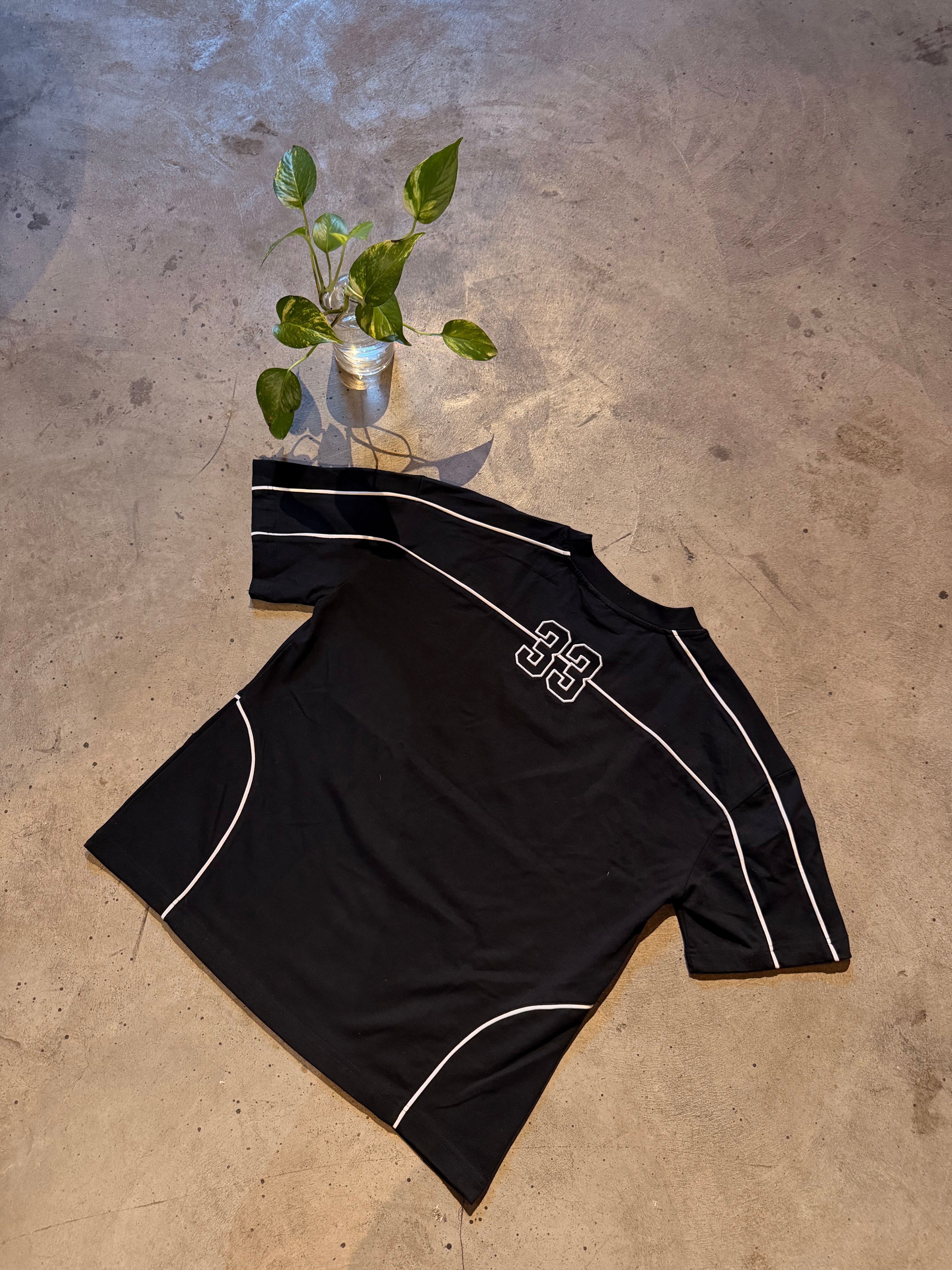 Onyx '33' Oversized T-Shirt